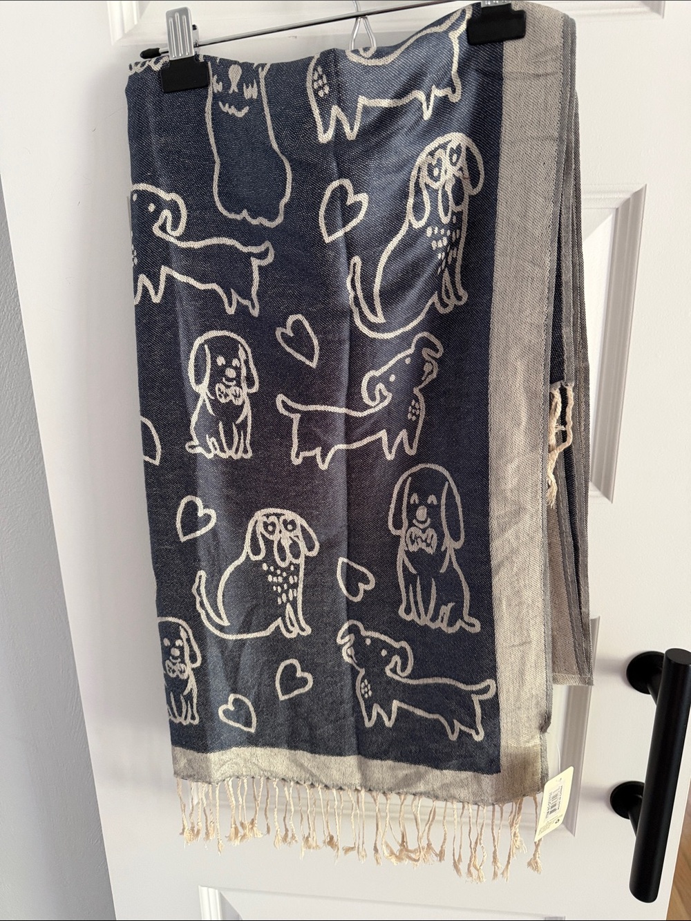 Puppy dog pattern Navy and Cream Pet-Themed Throw pashmina